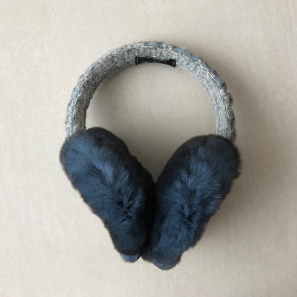 Chanel earmuffs - Picture 2 of 5